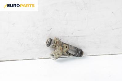 Дюза бензин за Peugeot 206 Hatchback (08.1998 - 12.2012) 1.4 i, 75 к.с.