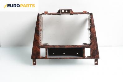 Централна конзола за Volvo V40 Estate (07.1995 - 06.2004)