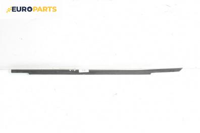 Водач стъкло за Volvo V40 Estate (07.1995 - 06.2004), 4+1 вр., комби, позиция: задна, дясна