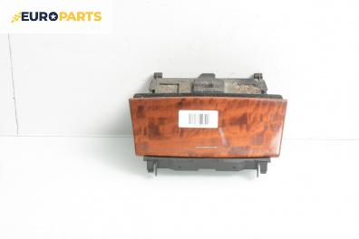 Пепелник за Mercedes-Benz C-Class Estate (S203) (03.2001 - 08.2007)