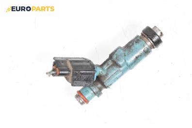 Дюза бензин за Toyota Yaris Hatchback II (01.2005 - 12.2014) 1.3 VVT-i, 87 к.с.