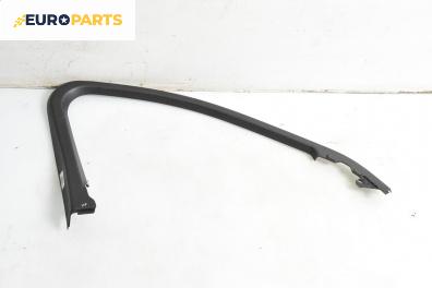 Интериорна лайсна за Mercedes-Benz C-Class Sedan (W205) (07.2013 - ...), 4+1 вр., седан