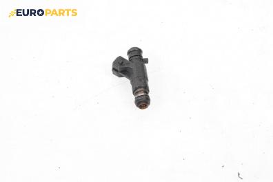 Дюза бензин за Volkswagen Polo Hatchback II (10.1994 - 10.1999) 50 1.0, 50 к.с.