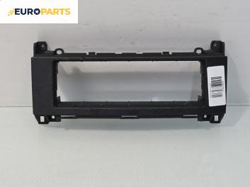 Интериорна пластмаса за Mercedes-Benz A-Class Hatchback W169 (09.2004 - 06.2012), 4+1 вр., хечбек, позиция: предна