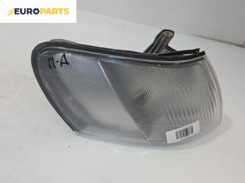 Мигач за Toyota Corolla E10 Sedan (06.1991 - 11.1999), седан, позиция: дясна