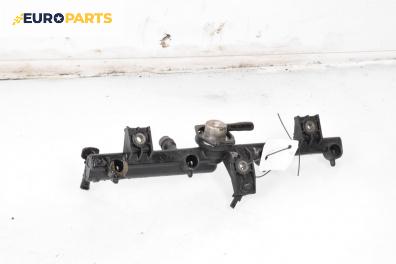 Горивна рейка за Renault Clio II Hatchback (09.1998 - 09.2005) 1.4 (B/CB0C), 75 к.с.