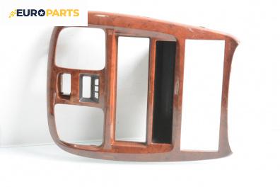 Централна конзола за Hyundai Sonata IV Sedan (03.1998 - 12.2005)