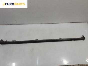 Праг за Volvo V40 Estate (07.1995 - 06.2004), 4+1 вр., комби, позиция: лява