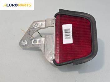 Трети стоп за Toyota Avensis II Liftback (04.2003 - 11.2008), хечбек