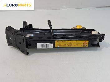 Крик за Ford Focus I Estate (02.1999 - 12.2007)