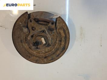 Шенкел главина за Toyota Corolla E12 Hatchback (11.2001 - 02.2007), позиция: задна, дясна