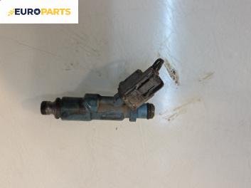 Дюза бензин за Toyota Yaris Hatchback I (01.1999 - 12.2005) 1.0 16V, 68 к.с.