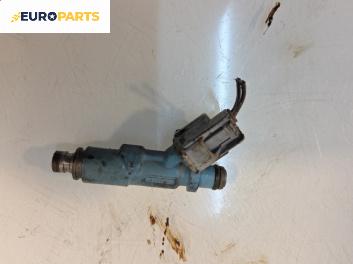 Дюза бензин за Toyota Yaris Hatchback I (01.1999 - 12.2005) 1.0 16V, 68 к.с.