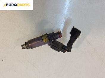 Дюза бензин за Toyota Corolla Verso II (03.2004 - 04.2009) 1.8 (ZNR11), 129 к.с.