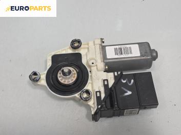 Електромотор за стъклоподемник за Volkswagen Golf IV Hatchback (08.1997 - 06.2005), 4+1 вр., хечбек, позиция: задна, лява, № 1J4959811C