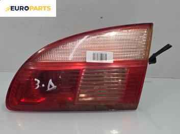 Вътрешен стоп за Toyota Avensis I Station Wagon (09.1997 - 02.2003), комби, позиция: дясна, № 89022025