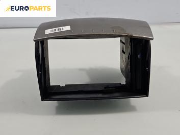 Интериорна пластмаса за Renault Laguna II Hatchback (03.2001 - 12.2007), позиция: предна