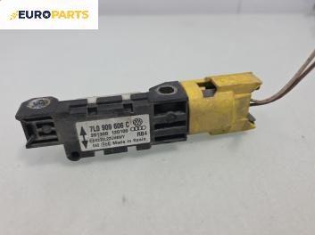 Сензор airbag за Volkswagen Touareg SUV I (10.2002 - 01.2013) 2.5 R5 TDI, 174 к.с., № 7L0909606C