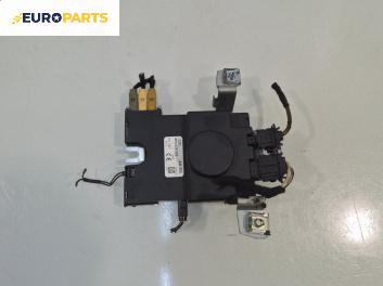 Усилвател антена за Audi A3 Hatchback II (05.2003 - 08.2012), № 8P0 035 225