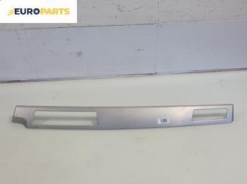 Интериорна лайсна за BMW 5 Series E60 Touring E61 (06.2004 - 12.2010)