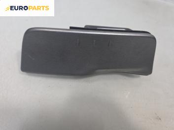 Пепелник за Renault Laguna II Hatchback (03.2001 - 12.2007)