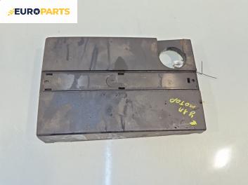 Декоративен капак двигател за Mercedes-Benz C-Class Estate (S203) (03.2001 - 08.2007) C 180 Kompressor (203.246), 143 к.с.
