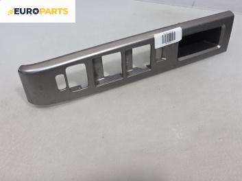 Интериорна пластмаса за Mazda 5 Minivan I (02.2005 - 12.2010), позиция: предна