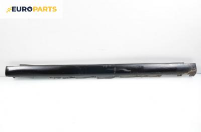 Праг за Toyota Avensis Liftback II (04.2003 - 11.2008), хечбек, позиция: дясна