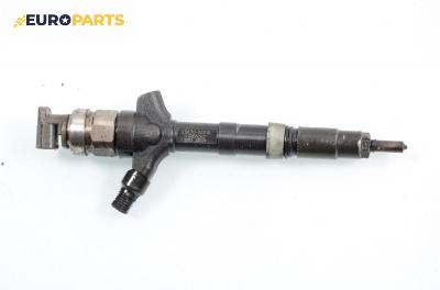 Дюза дизел за Toyota Avensis Liftback II (04.2003 - 11.2008) 2.0 D-4D (CDT250), 116 к.с., № Denso 23670-0G010
