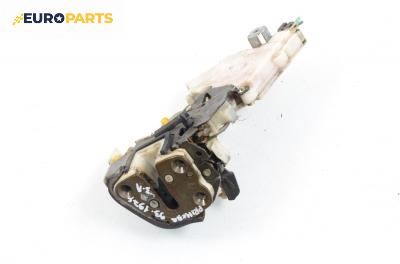 Брава на врата за Nissan Primera Sedan I (06.1990 - 06.1996), позиция: задна, лява