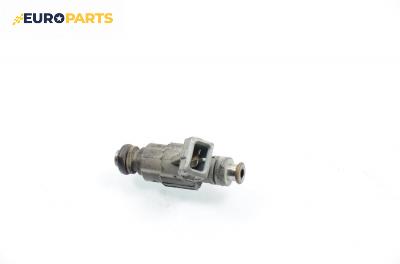 Дюза бензин за Mercedes-Benz S-Class Sedan (W220) (10.1998 - 08.2005) S 500 (220.075, 220.175, 220.875), 306 к.с.