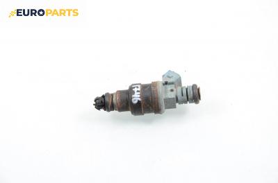 Дюза бензин за BMW 3 Series E36 Sedan (09.1990 - 02.1998) 318 i, 113 к.с.