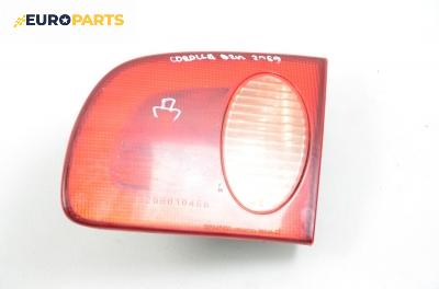 Вътрешен стоп за Toyota Corolla Sedan IV (03.2001 - 03.2008), седан, позиция: дясна