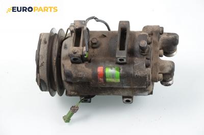 Компресор климатик за Audi 80 Avant B4 (09.1991 - 01.1996) 2.0 E, 115 к.с., № Zexel DCW-17B
