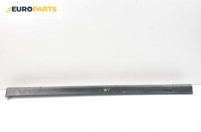 Праг за Opel Corsa C Hatchback (09.2000 - 12.2009), 2+1 вр., позиция: дясна