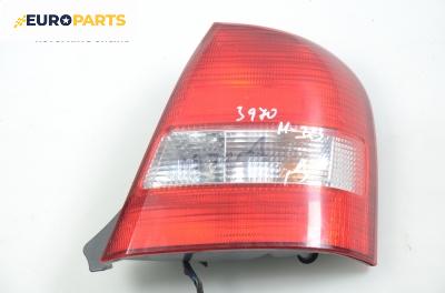 Стоп за Mazda 323 F VI Hatchback (09.1998 - 05.2004), седан, позиция: дясна