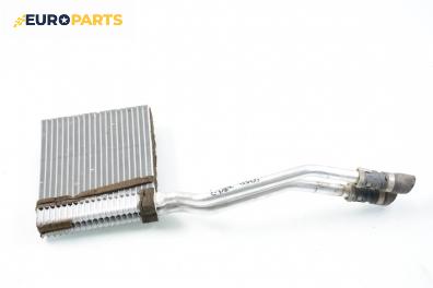 Радиатор парно за Ford C-Max Minivan (02.2007 - 09.2010)