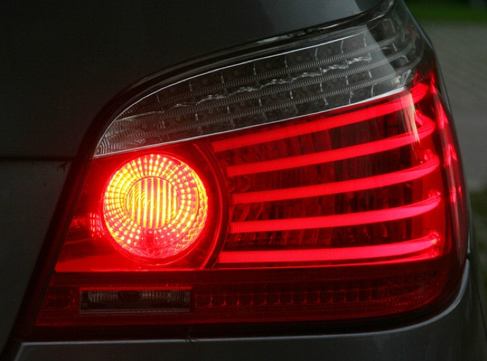 Check that your brake lights are working! | Road Safety Blog