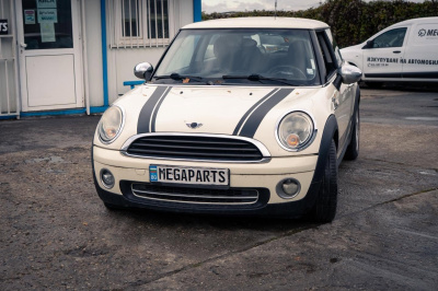 MINI Cooper първа генерация – иконата и нейният дизайнер