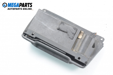 Пепелник за Opel Corsa B (73, 78, 79) (1993-03-01 - 2002-12-01)