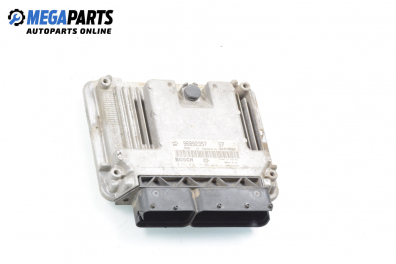 Компютър двигател за Chevrolet Captiva (C100, C140) (06.2006 - ...) 2.0 D 4WD, 150 к.с., № 96892357